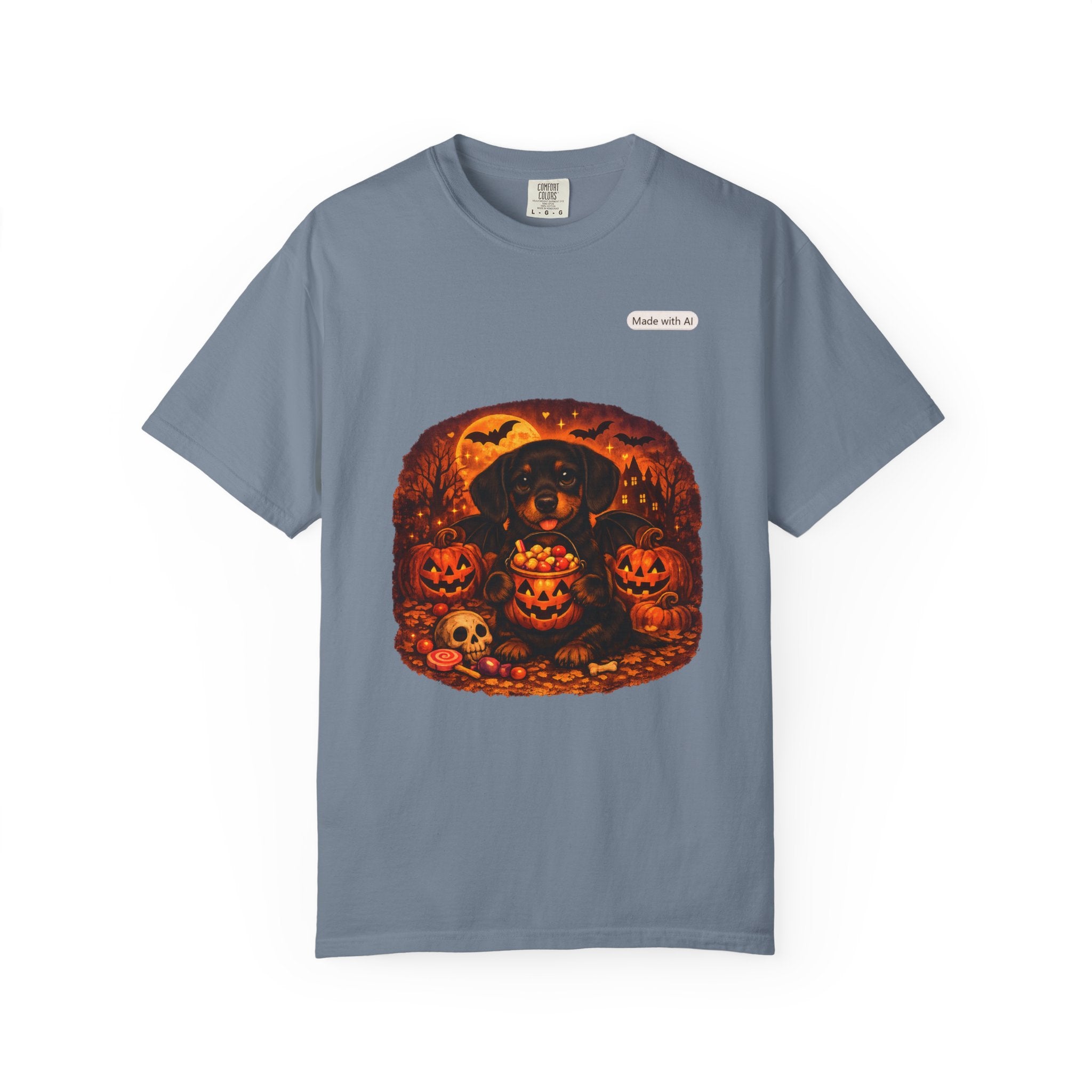Halloween Cat Pumpkin T-Shirt — Spooky Vintage Jack-O'-Lantern Design